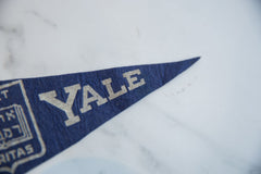 Mini Vintage Yale University Felt Flag Pennant // ONH Item 9179 Image 2