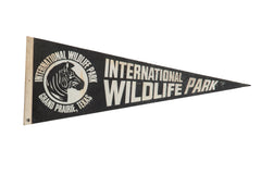 Vintage International Wildlife Park Grand Prairie Texas Felt Flag // ONH Item 9211