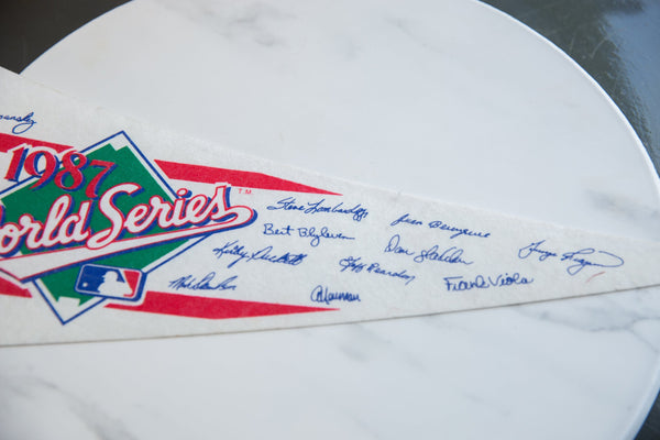 Vintage American League Champions 1987 World Series Felt Flag // ONH Item 9218 Image 2