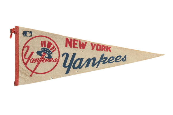 Vintage New York Yankees Felt Flag Pennant // ONH Item 9221