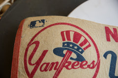 Vintage New York Yankees Felt Flag Pennant // ONH Item 9221 Image 2