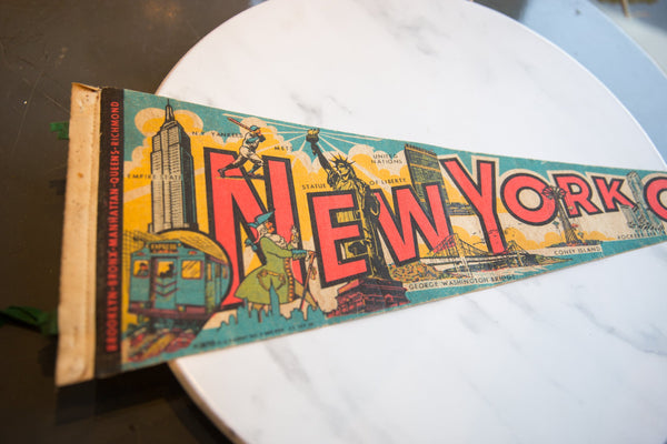 Vintage New York City Felt Flag // ONH Item 9265 Image 1