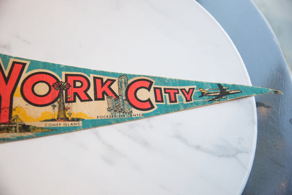 Vintage New York City Felt Flag // ONH Item 9265 Image 3