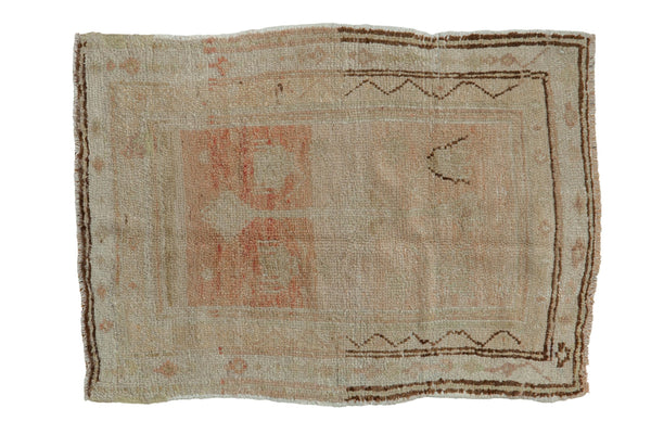 2.5x3.5 Vintage Distressed Oushak Rug // ONH Item 9372