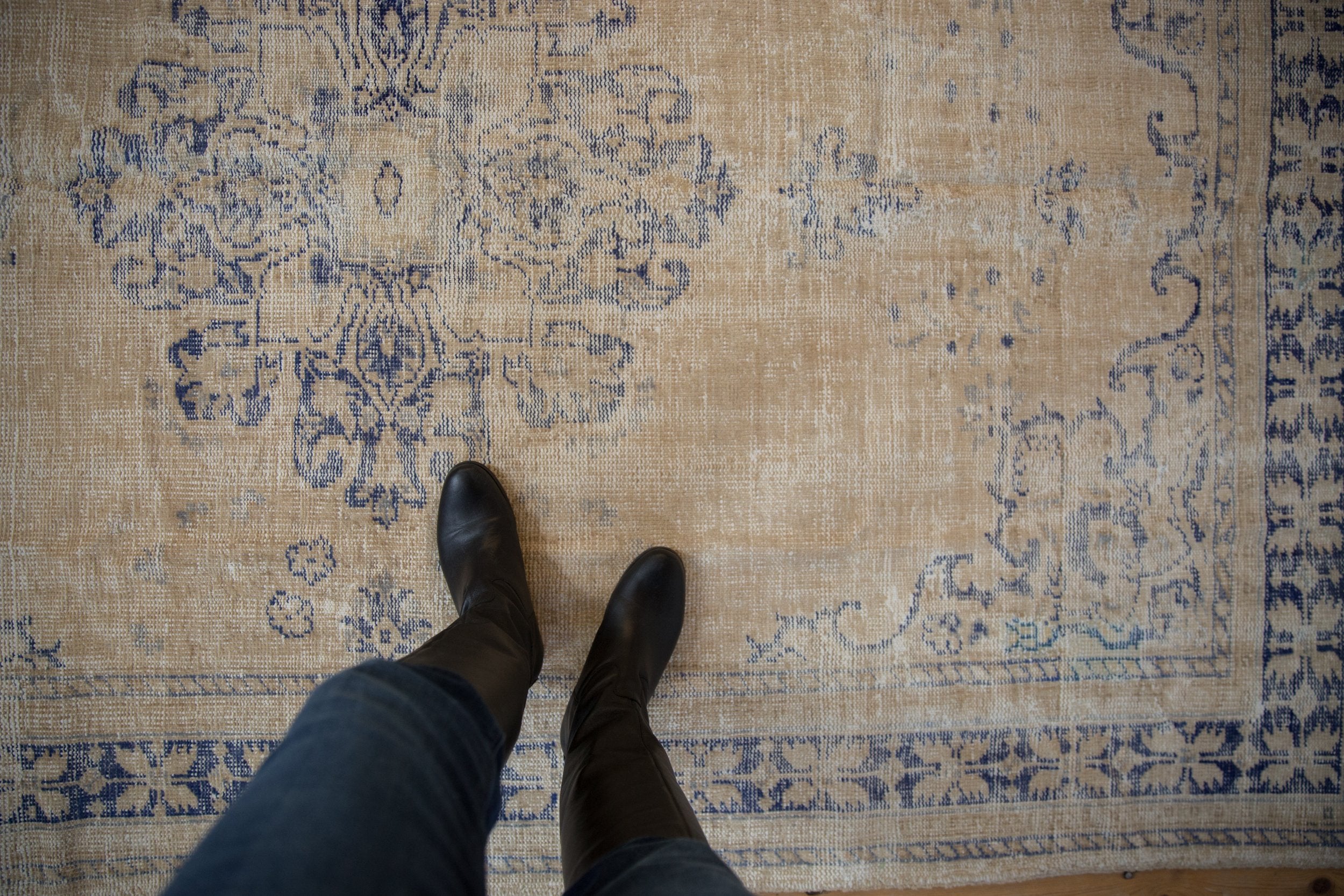 6x8.5 Vintage Distressed Oushak Carpet // ONH Item 9397 Image 1