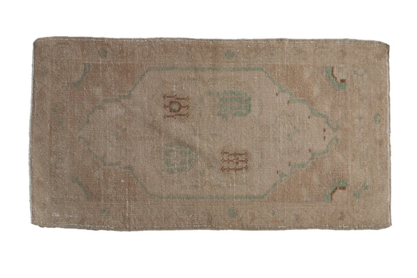 1.5x3.5 Vintage Distressed Oushak Rug Mat Runner // ONH Item 9405