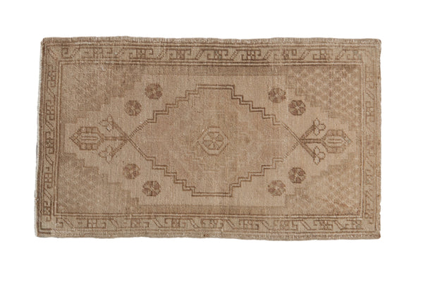1.5x3 Vintage Distressed Oushak Rug Mat // ONH Item 9412