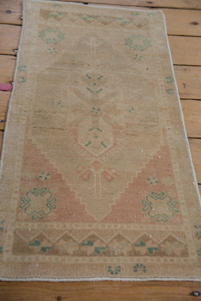 1.5x3 Vintage Distressed Oushak Rug Mat // ONH Item 9418 Image 2