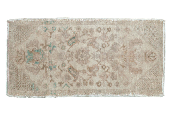 1.5x3.5 Vintage Distressed Oushak Rug Mat Runner // ONH Item 9422
