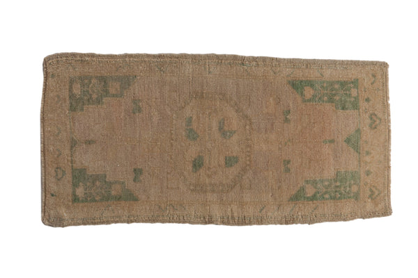 1.5x3.5 Vintage Distressed Oushak Rug Mat Runner // ONH Item 9432