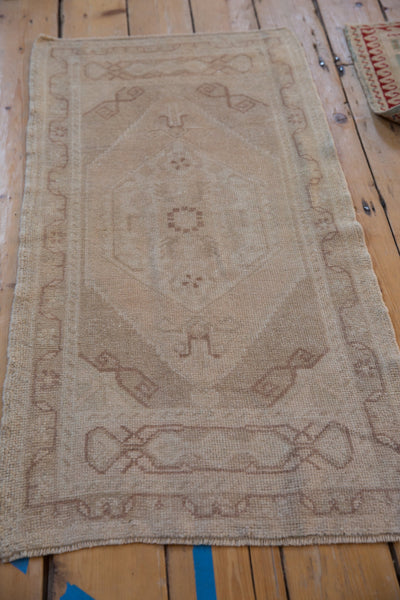2x3.5 Vintage Distressed Oushak Rug // ONH Item 9469 Image 2