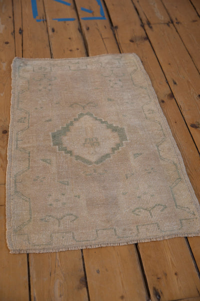 1.5x3 Vintage Distressed Oushak Rug Mat // ONH Item 9470 Image 3