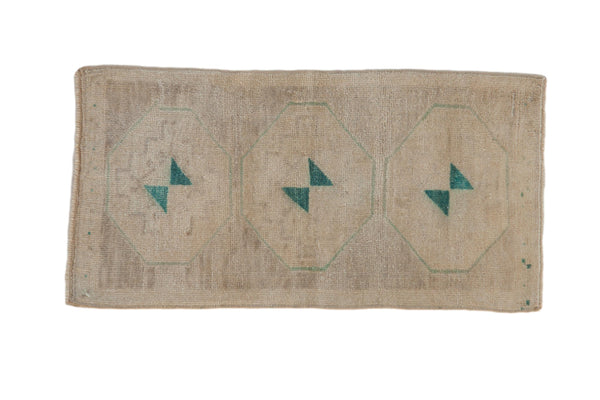 1.5x3 Vintage Distressed Oushak Rug Mat // ONH Item 9474