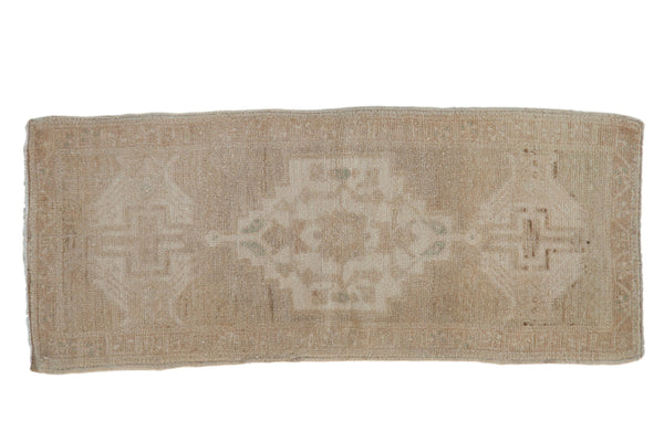1.5x4 Vintage Distressed Oushak Rug Mat Runner // ONH Item 9475