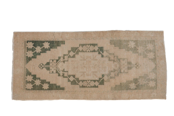 1.5x4 Vintage Distressed Oushak Rug Mat Runner // ONH Item 9478