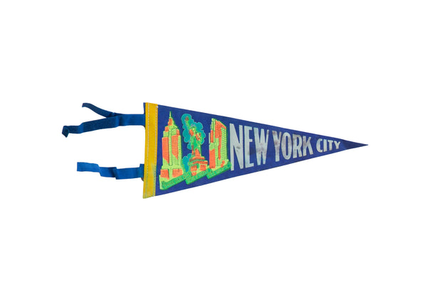 Vintage New York City Felt Flag // ONH Item 9503