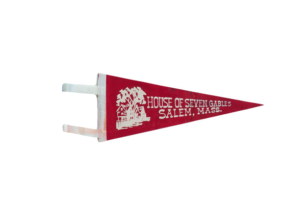 Vintage House of Seven Gables Salem Mass Felt Flag // ONH Item 9511
