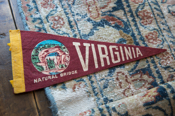 Vintage Virginia Felt Flag // ONH Item 9536 Image 1