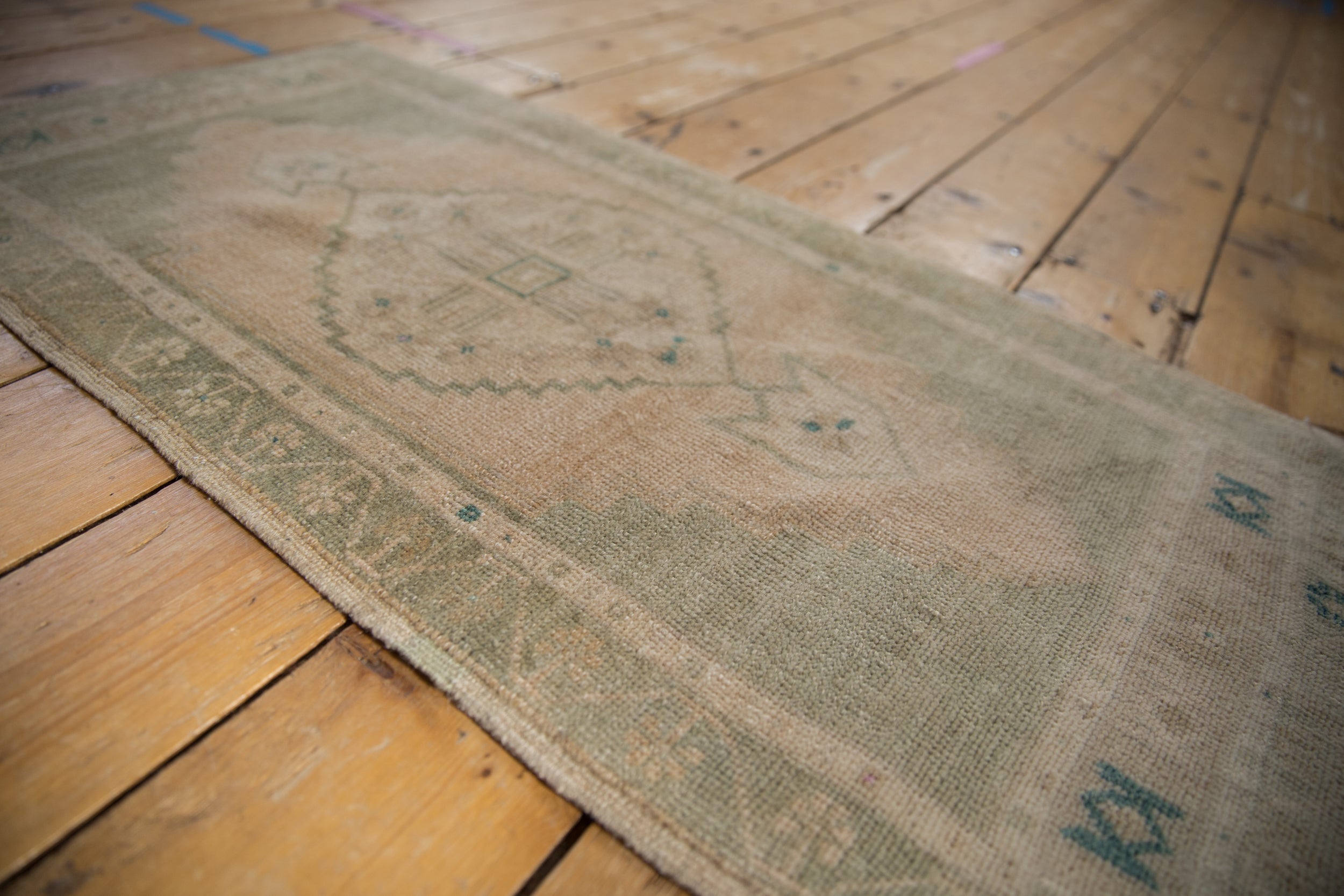 2x3.5 Vintage Distressed Oushak Rug // ONH Item 9572 Image 1