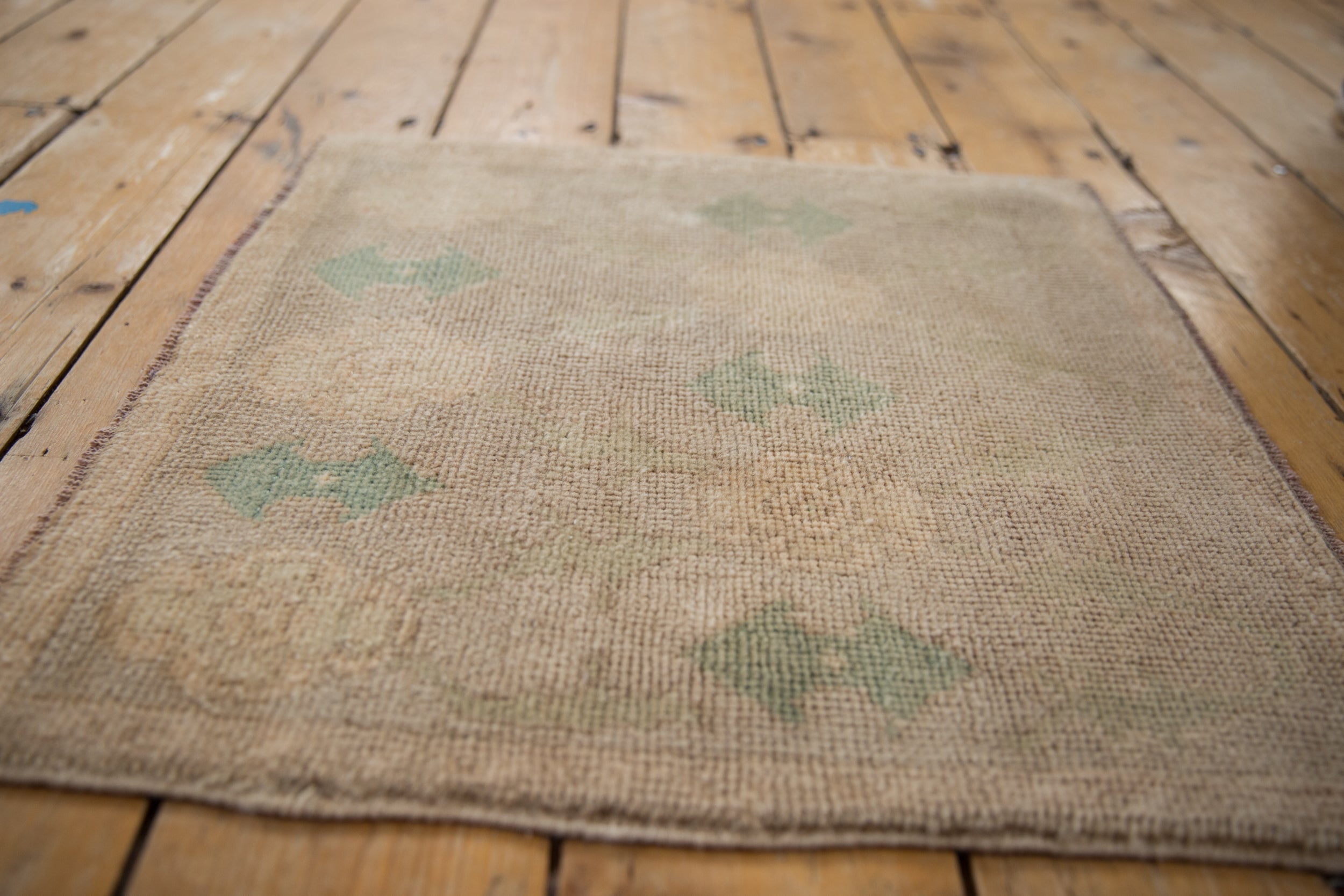 2x2 Vintage Distressed Oushak Square Rug Mat // ONH Item 9573 Image 1