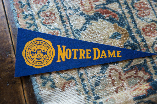 Vintage Notre Dame Felt Flag // ONH Item 9573 Image 1