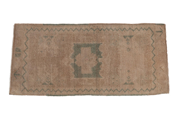 1.5x3.5 Vintage Distressed Oushak Rug Mat Runner // ONH Item 9574