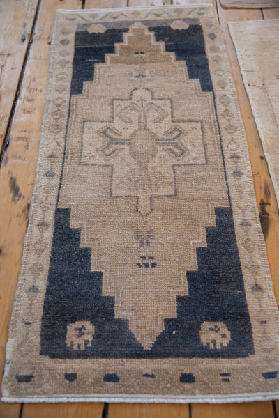 1.5x3.5 Vintage Distressed Oushak Rug Mat Runner // ONH Item 9575 Image 2