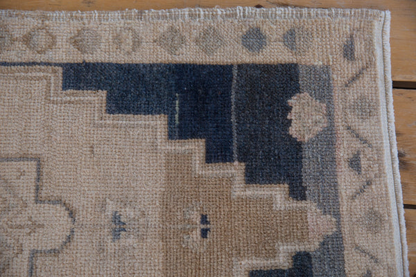 1.5x3.5 Vintage Distressed Oushak Rug Mat Runner // ONH Item 9575 Image 4