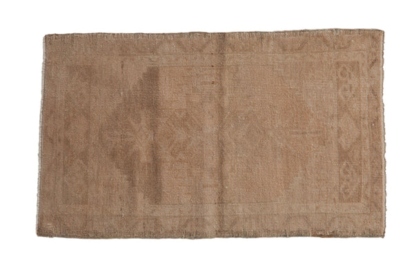 1.5x3 Vintage Distressed Oushak Rug Mat // ONH Item 9581