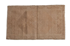1.5x3 Vintage Distressed Oushak Rug Mat // ONH Item 9581