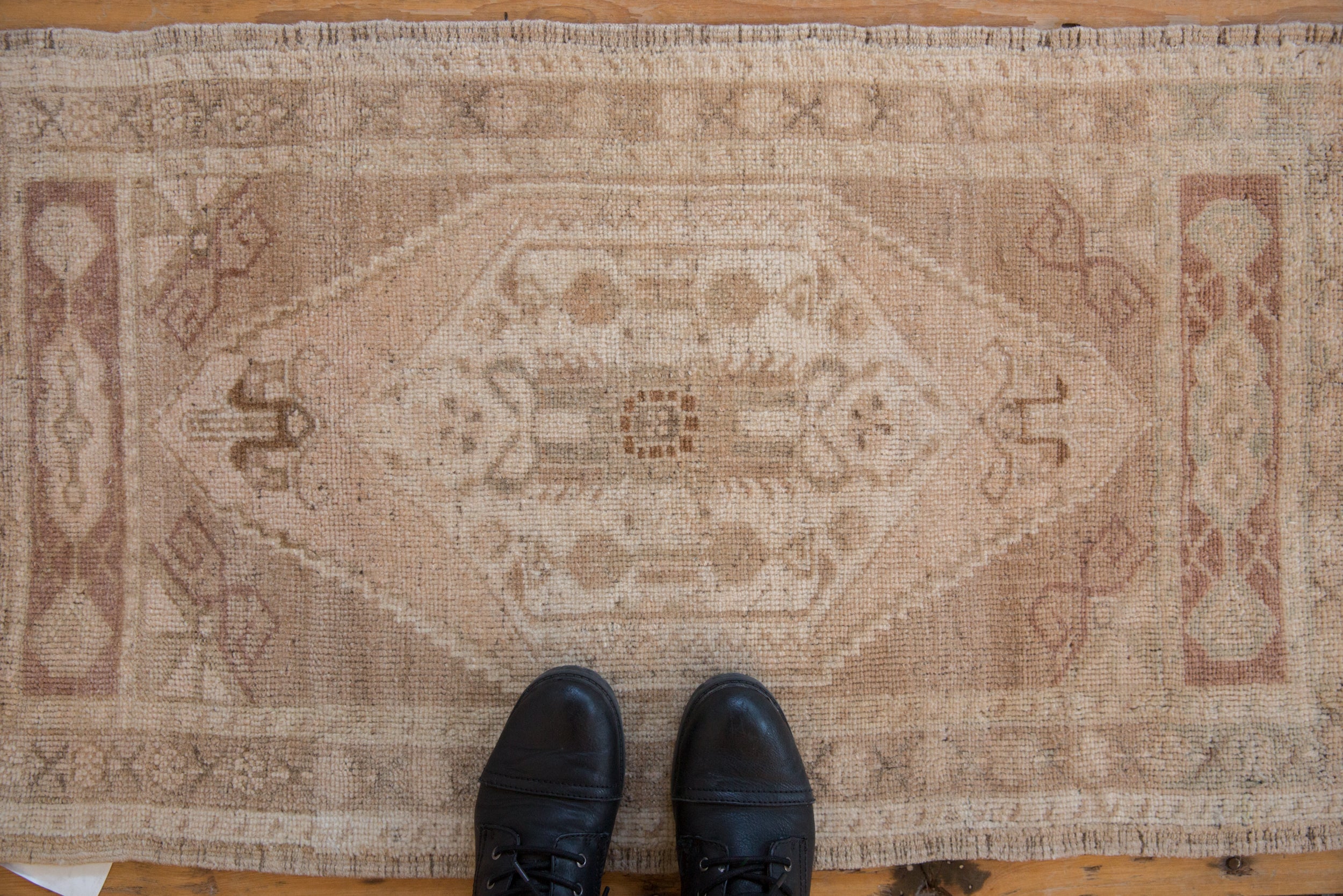 2x3.5 Vintage Distressed Oushak Rug // ONH Item 9590 Image 1
