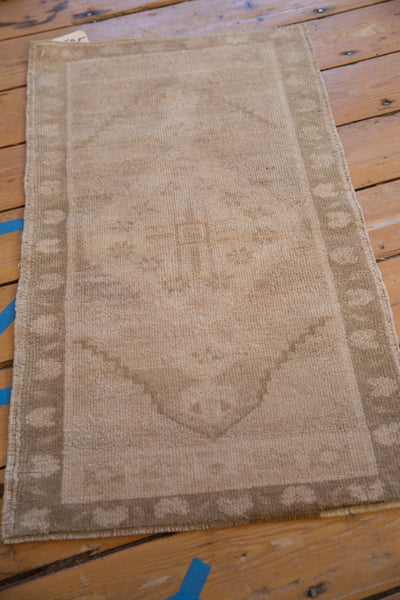 1.5x3 Vintage Distressed Oushak Rug Mat // ONH Item 9595 Image 3