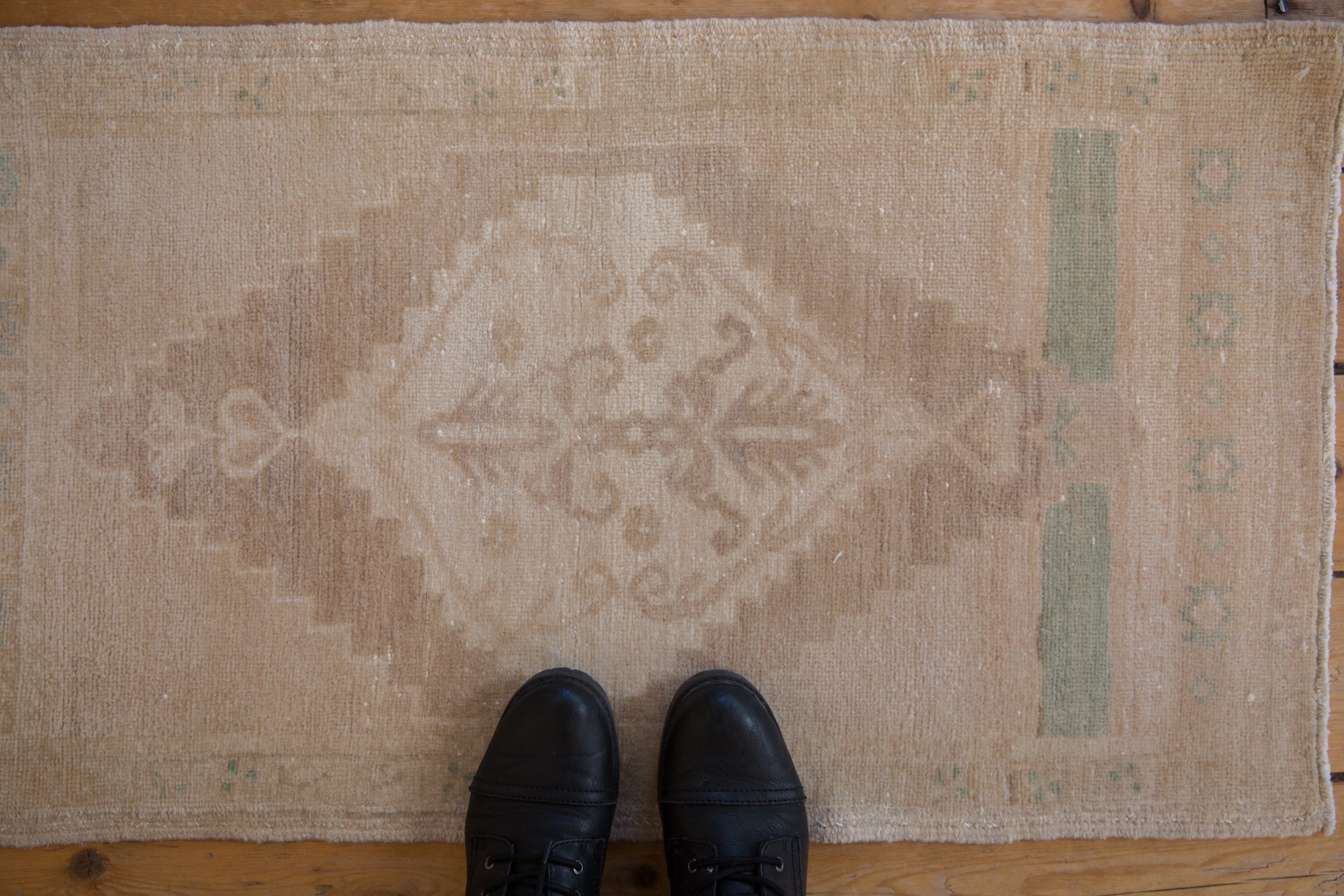 2x3.5 Vintage Distressed Oushak Rug // ONH Item 9604 Image 1