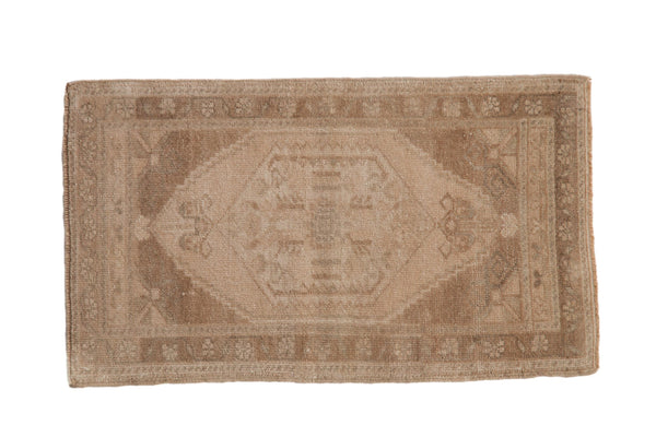 1.5x3 Vintage Distressed Oushak Rug Mat // ONH Item 9605