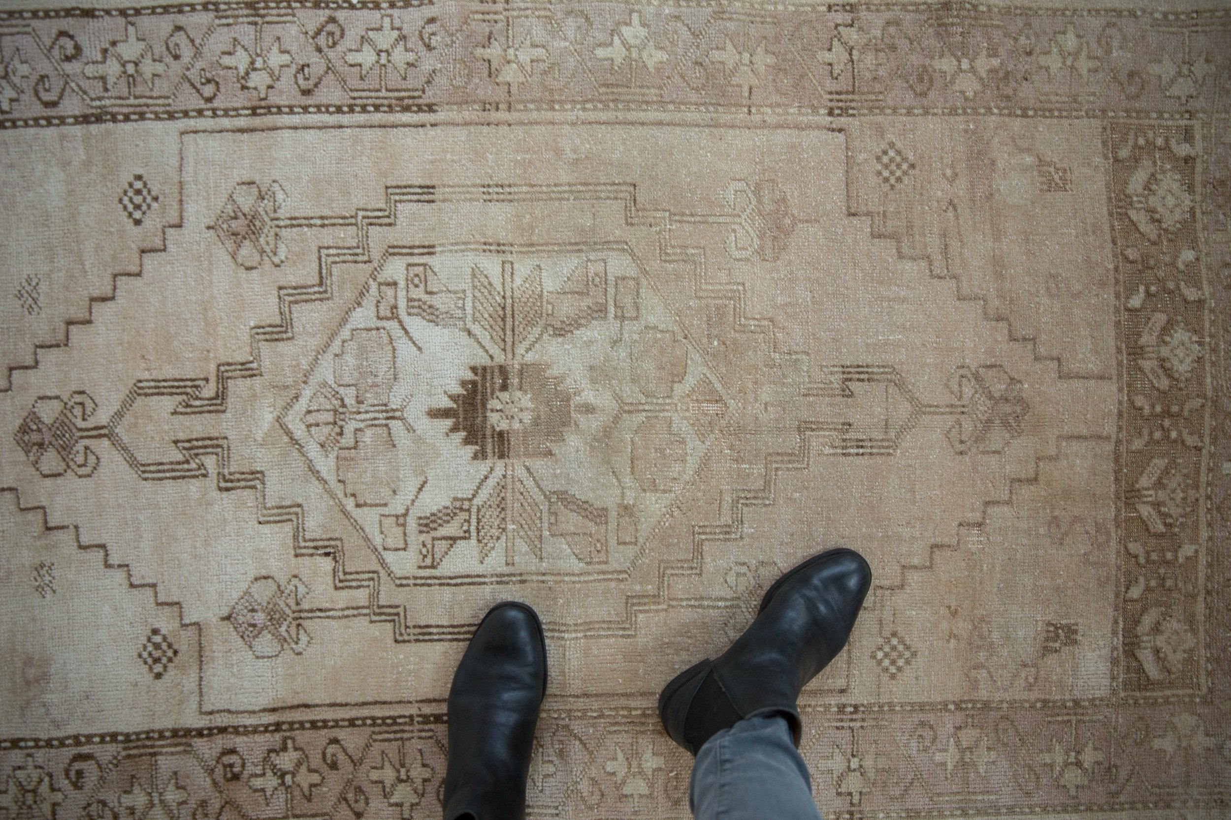 3.5x6 Vintage Distressed Oushak Rug // ONH Item 9632 Image 1