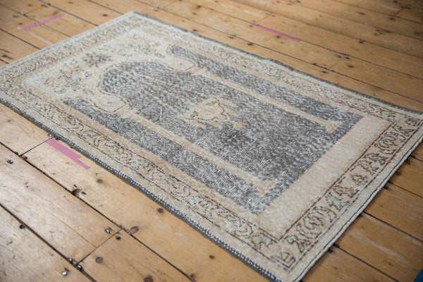 2.5x4.5 Vintage Distressed Sparta Rug // ONH Item 9634 Image 4