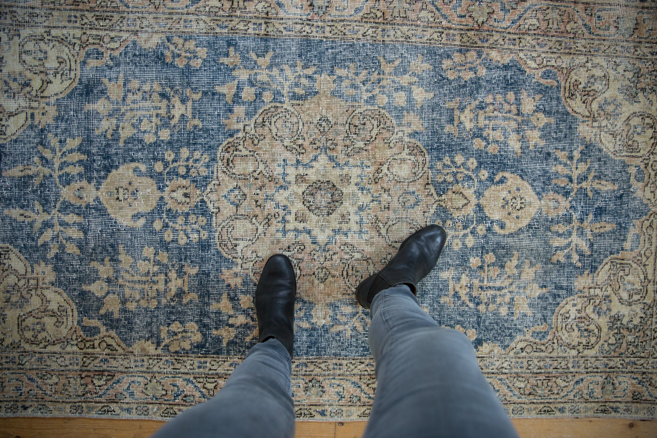 3.5x7 Vintage Distressed Sparta Rug Runner // ONH Item 9690 Image 1