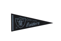Vintage Oakland Raiders Felt Flag Pennant // ONH Item 9769