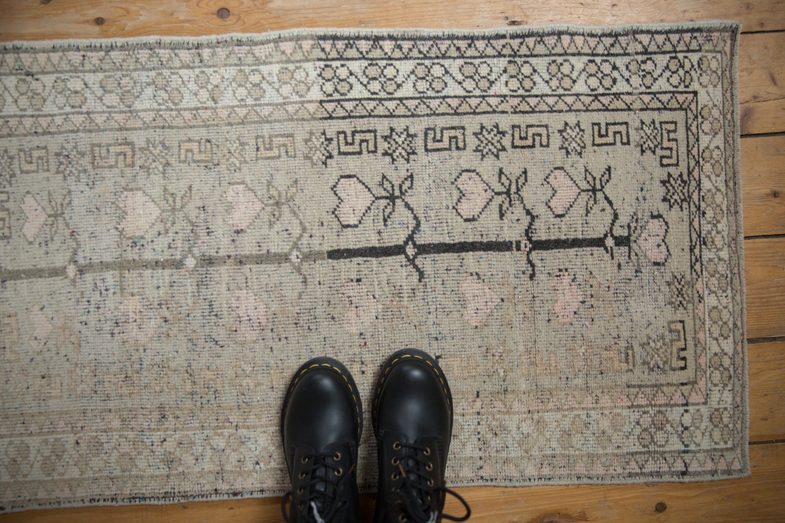 2x3.5 Vintage Distressed Oushak Rug // ONH Item 9876 Image 1