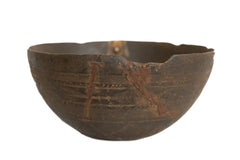 Vintage Wooden African Bowl // ONH Item AB00577