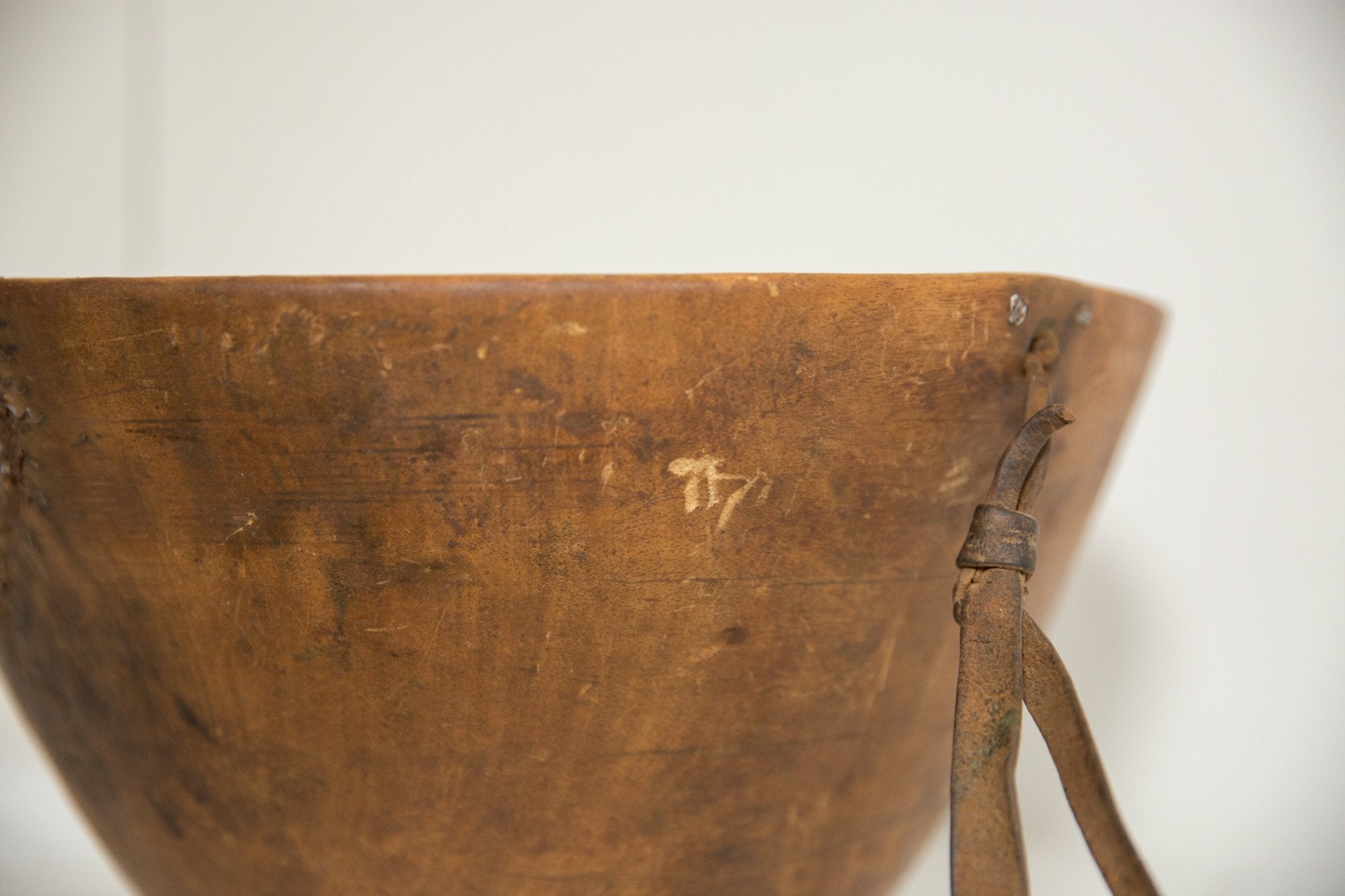 Vintage Wooden African Bowl // ONH Item AB00579 Image 1