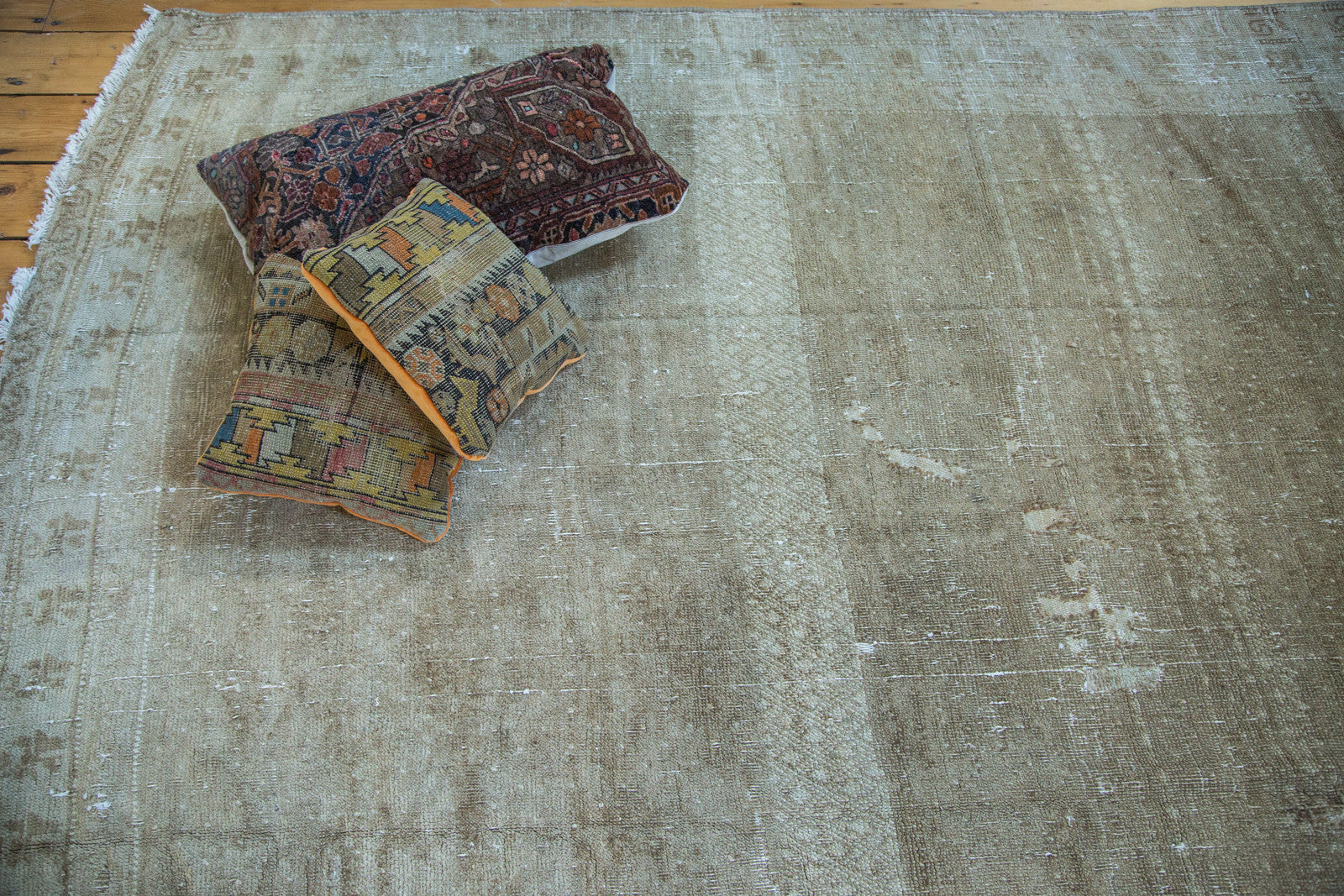 6x8.5 Vintage Oushak Rug // ONH Item ee001117 Image 1