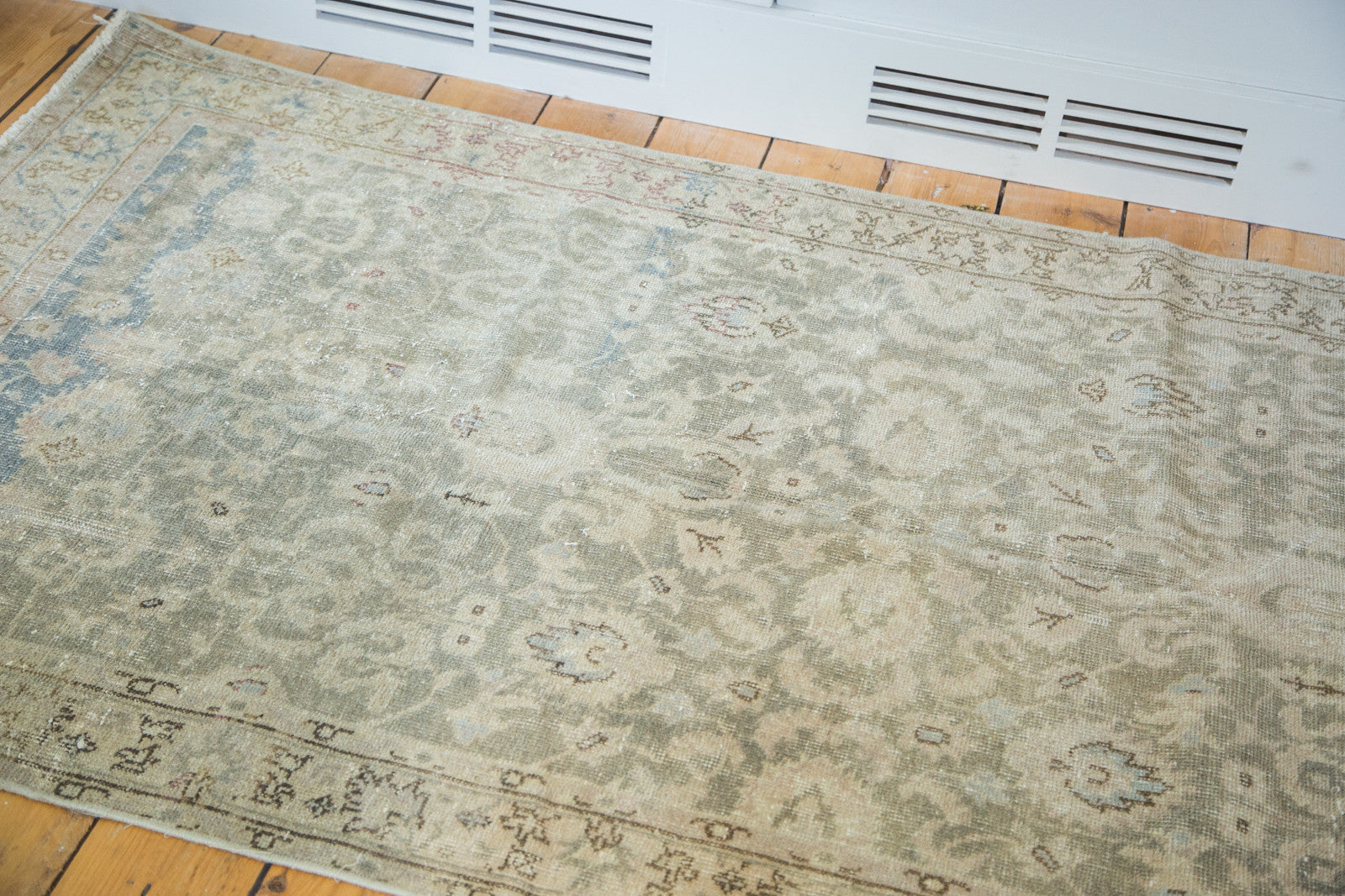3.5x7 Distressed Sivas Rug Runner // ONH Item ee001232 Image 1