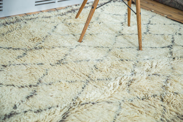 6x10.5 Vintage Beni Ourain Moroccan Carpet // ONH Item ee001290 Image 7