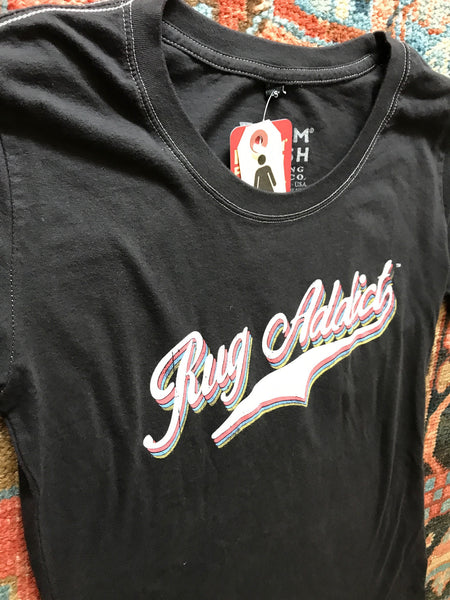 Women's Charcoal Retro Letter Fine Scoop Neck T-Shirt (Contrast Stitch) - Old New House