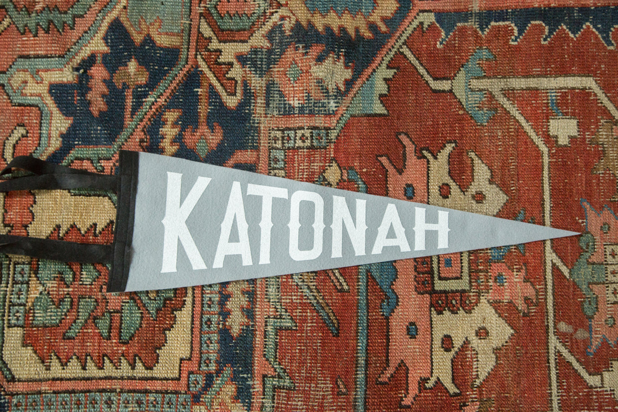 Katonah NY Felt Pennant Gray // ONH Item 3391