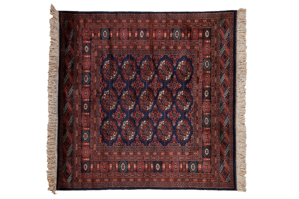 5x5 Vintage Fine Bokhara Square Rug // ONH Item mc002029