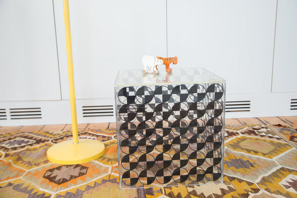 Vintage Lucite Cube with Black Checker Art // ONH Item 3518