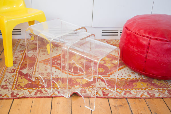Vintage Lucite Nesting Tables // ONH Item RH131