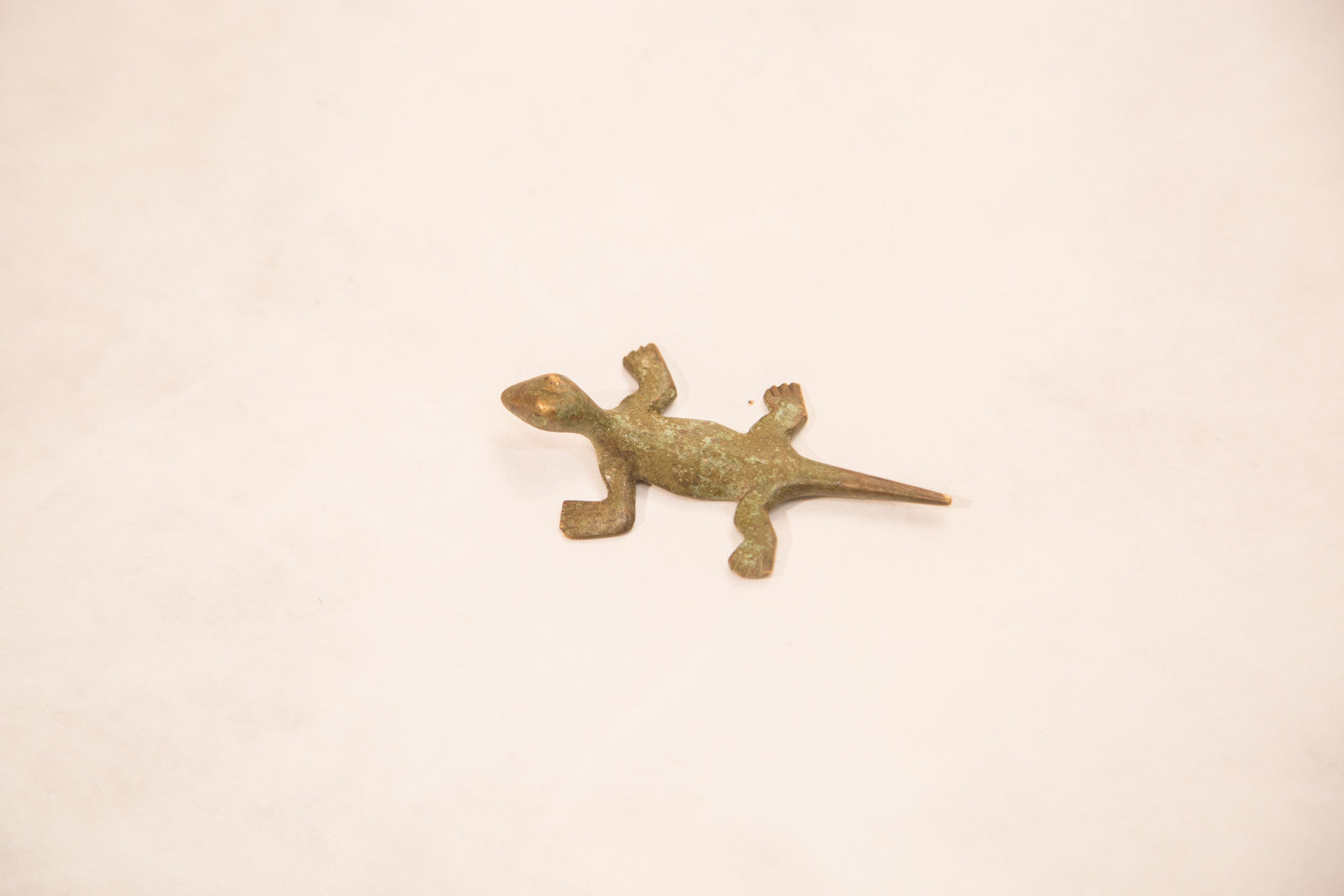 Vintage Lizard Bronze Gold Weight